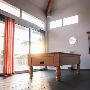 https://t3-dans-rsidence-avec-piscine.fr-provencehotel.com